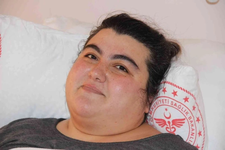 132 kiloydu, hayaline kamu hastanesinde kavuştu
