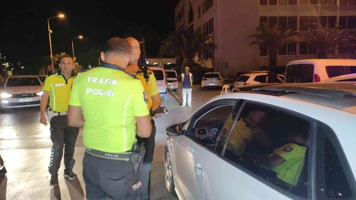 Alanya’da trafik denetimlerinde sürücüler cezadan kurtulmak için binbir bahane üretti
