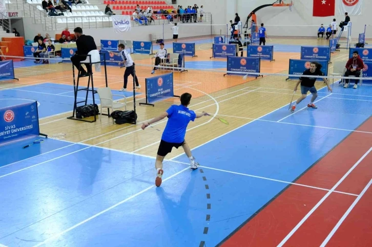 Badminton 2. Lig maçları Sivas’ta başladı
