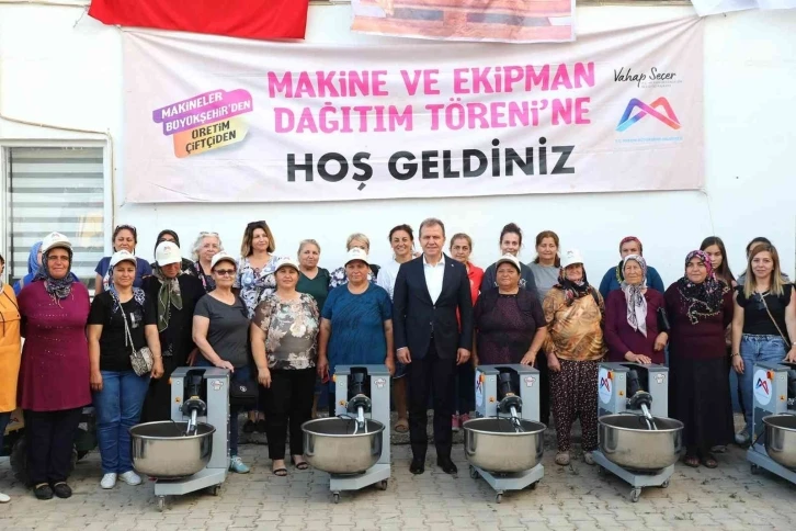 Başkan Seçer, Anamur’da üreticilerle buluştu
