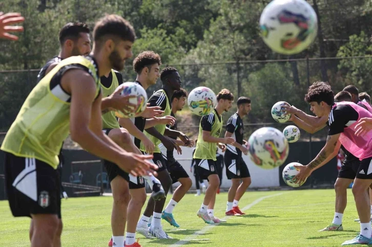 Beşiktaş, kondisyon ve taktik çalıştı
