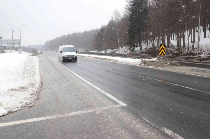 Bolu Dağı’nda 5 gün sürecek kar yağışı başladı
