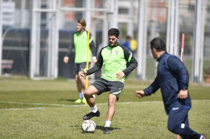 Bursaspor’da Ankara Keçiörengücü maçı hazırlıkları devam etti
