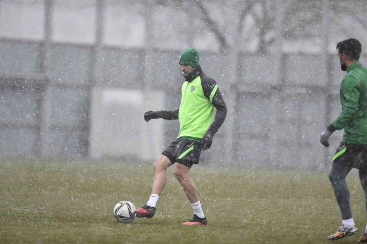 Bursaspor’da Balıkesirspor maçı hazırlıkları tamamlandı
