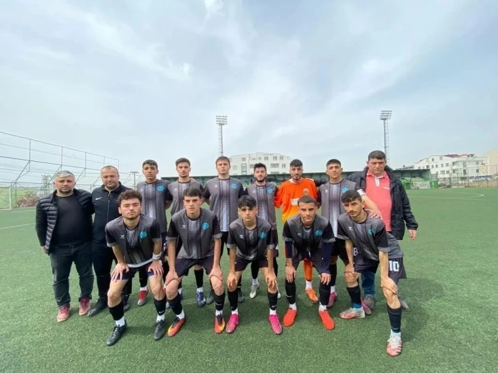 ÇESK U-18 futbol takımı, Elit Lig’de mücadele etmeye hak kazandı
