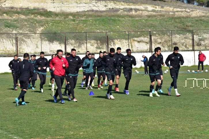 Denizlispor üst sıralar için kenetlendi
