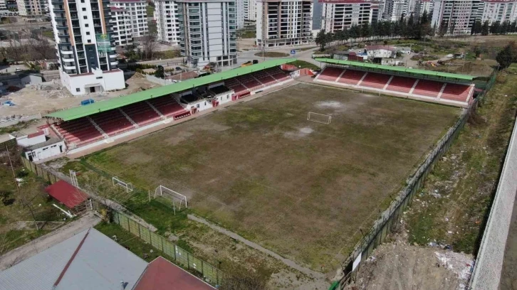 Derebahçe Stadı FIFA standartlarına kavuşacak
