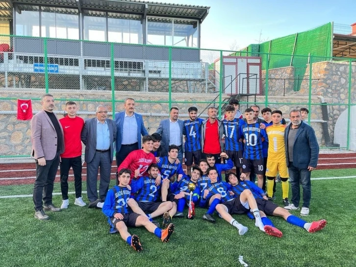 Elazığ U18 Ligi’nde şampiyon Elazığ Belediyespor
