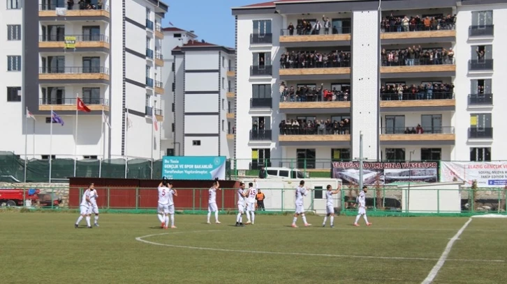 Elazığspor’un balkon cezası sona erdi
