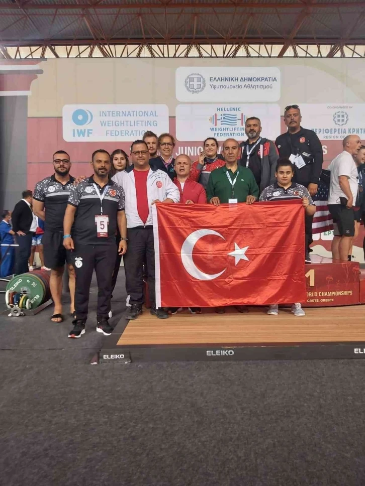 Halterde 1 gümüş 1 bronz madalya
