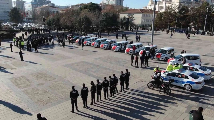 Kırıkkale Emniyetine tahsis edilen 14 araç törenle hizmete alındı
