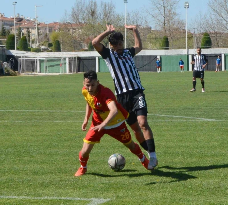 Kızılcabölükspor’dan hemşehri hakem tepkisi; “Türk futbolu bu hakemlerle ilerleyemez”
