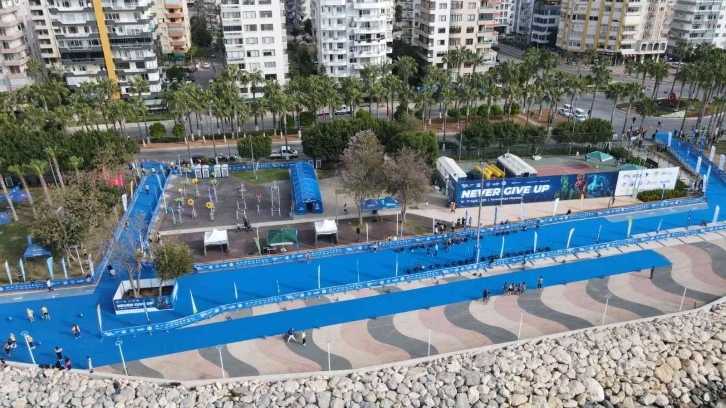 Mersin’de Avrupa Triatlon Kupası’nda ilk yarışlar başladı
