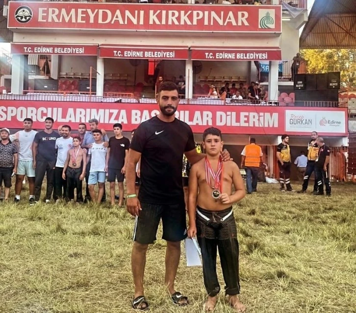 Muğlalı sporcular Kırkpınar’dan madalya ile döndü
