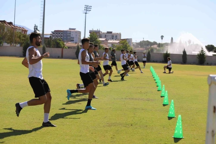 Nazilli Belediyespor çalışmalara yeniden başladı
