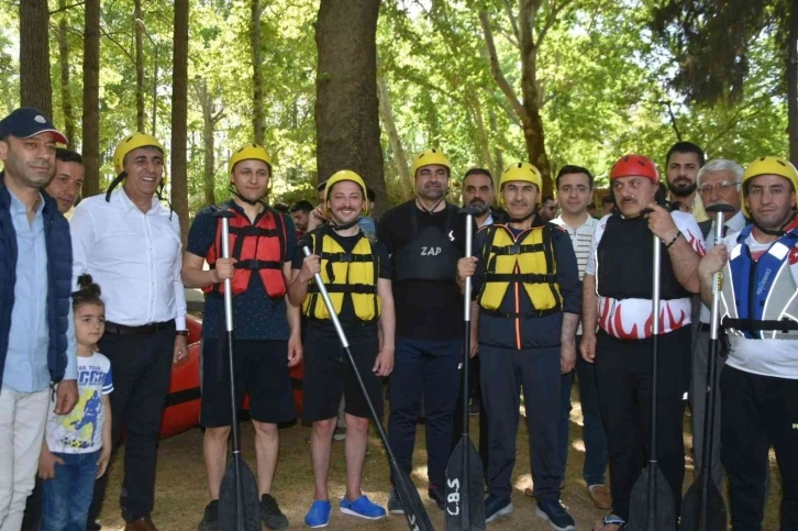 Nusaybin’de düzenlenen Rafting Okul Sporları yarışı başladı
