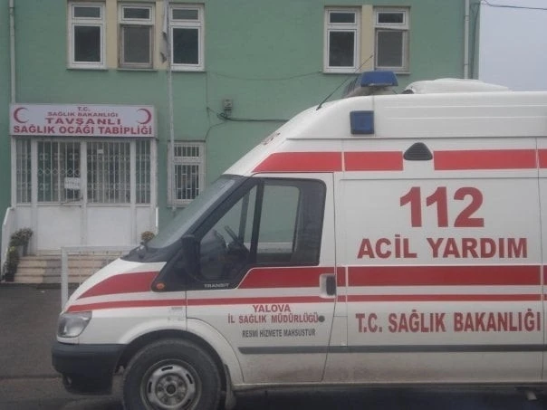 Otobüs yolcusu hamile kadın akaryakıt istasyonunda doğurdu
