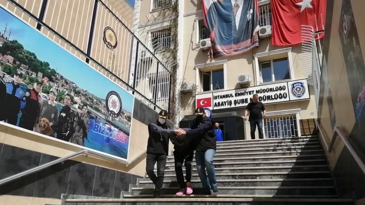 Polis memurunun kafasına cisim atarak şehit eden zanlı tutuklandı