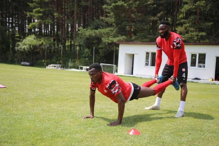 Sivasspor’da yeni sezon hazırlıkları sürüyor
