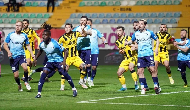 Spor Toto 1. Lig: İstanbulspor: 1 - BB Erzurumspor: 2
