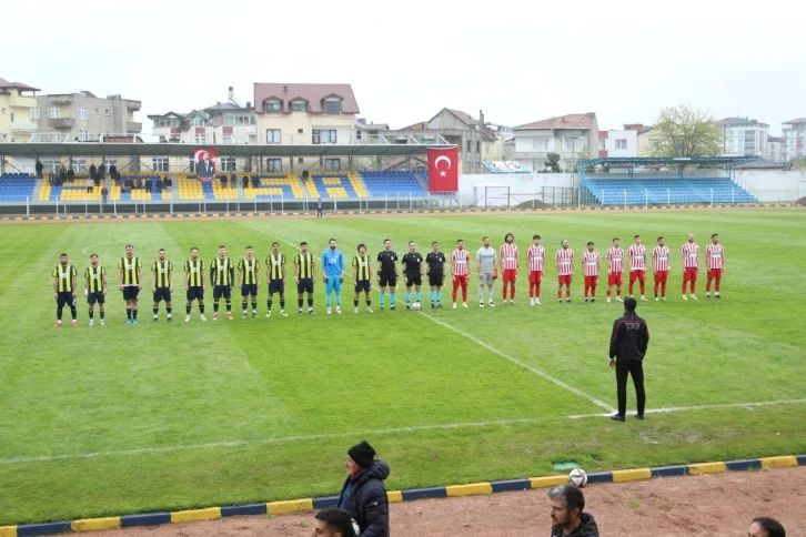 TFF 3. Lig: Fatsa Belediyespor: 2 - Nevşehir Belediyespor: 2
