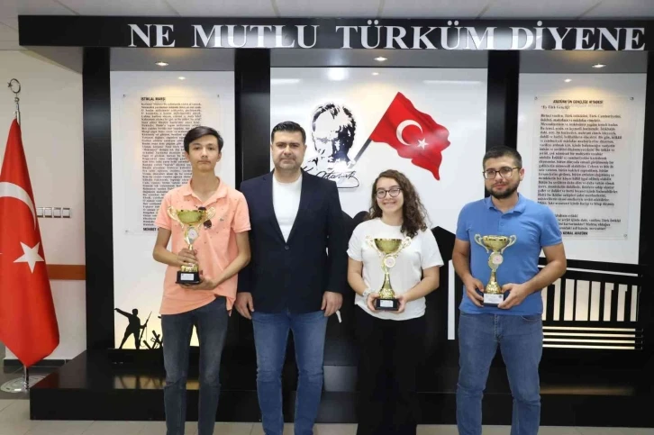 Turgutlu Belediyespor’da kupa sevinci
