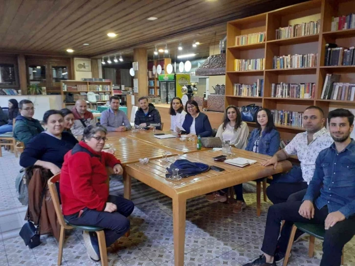 Türkiye Muay Thai Federasyonu Eskişehir İl Temsilciliği’nden iftar yemeği
