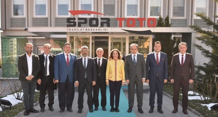 Uşak’a yeni spor tesisleri kazandırılıyor
