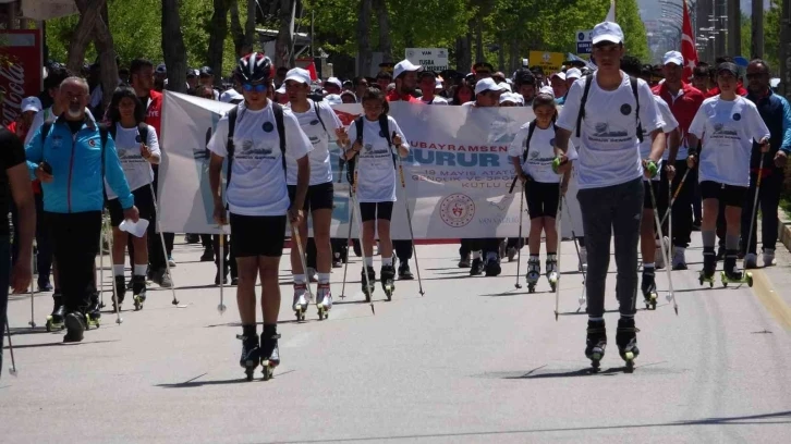 Van’da 19 Mayıs Atatürk’ü Anma, Gençlik ve Spor Bayramı coşkusu
