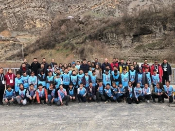 Çukurca’da atletizm seçmeleri yapıldı
