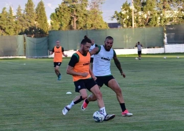 Denizlispor taktik çalışmalarını sürdürdü
