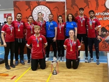 EBYÜ takımı Badminton Süper Lig Şampiyonasında Türkiye şampiyonu oldu
