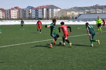 Kars 36 Spor: 1 Doğubayazıt Belediye Spor: 2
