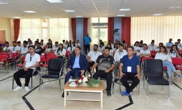 Osmaniye’de voleybol aday hakemli kursu başladı
