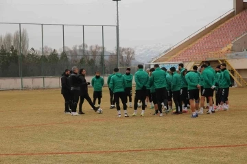 Sivas Belediyespor, Ankara maçına hazırlanıyor
