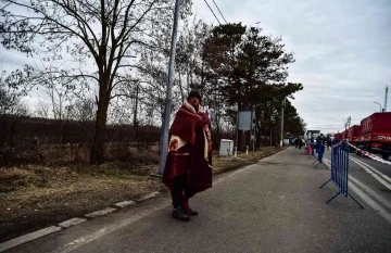 Türk vatandaşlarını taşıyan tahliye treni Çernihiv’e ulaştı
