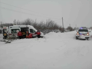 UMKE yolu kapalı kırsal bölgelerdeki hastalara bir bir ulaşıyor
