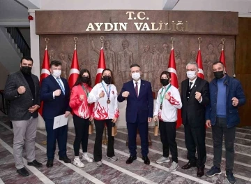 Vali Aksoy, ‘Aydın’ın Demir Yumrukları’ ağırladı
